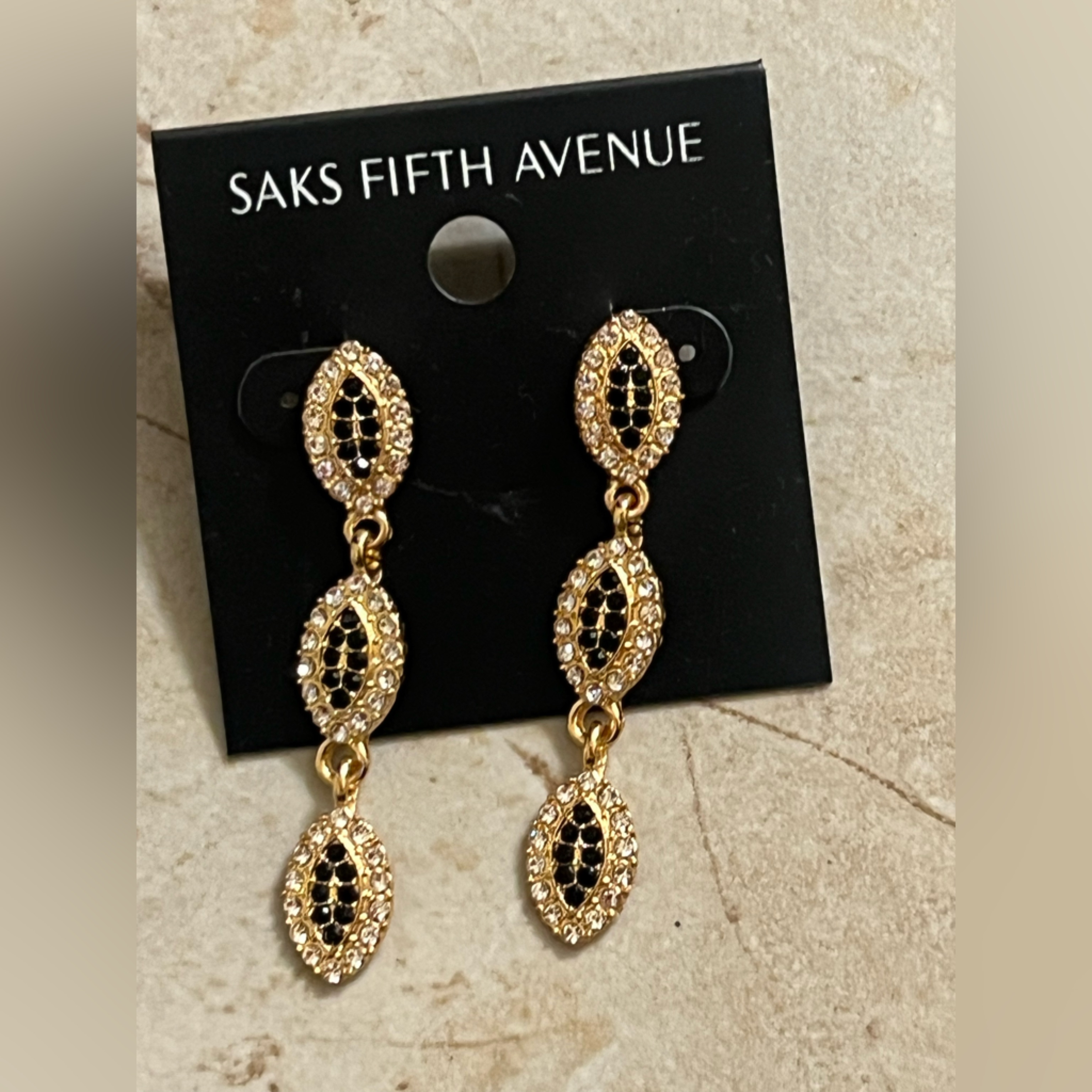 Saks Fifth Avenue Gold And Black Drop Earrings 12$